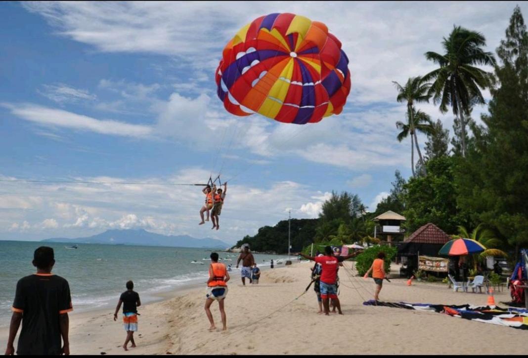 Poolview Resort Batu Ferringhi 502 - 2 Rooms Exterior photo